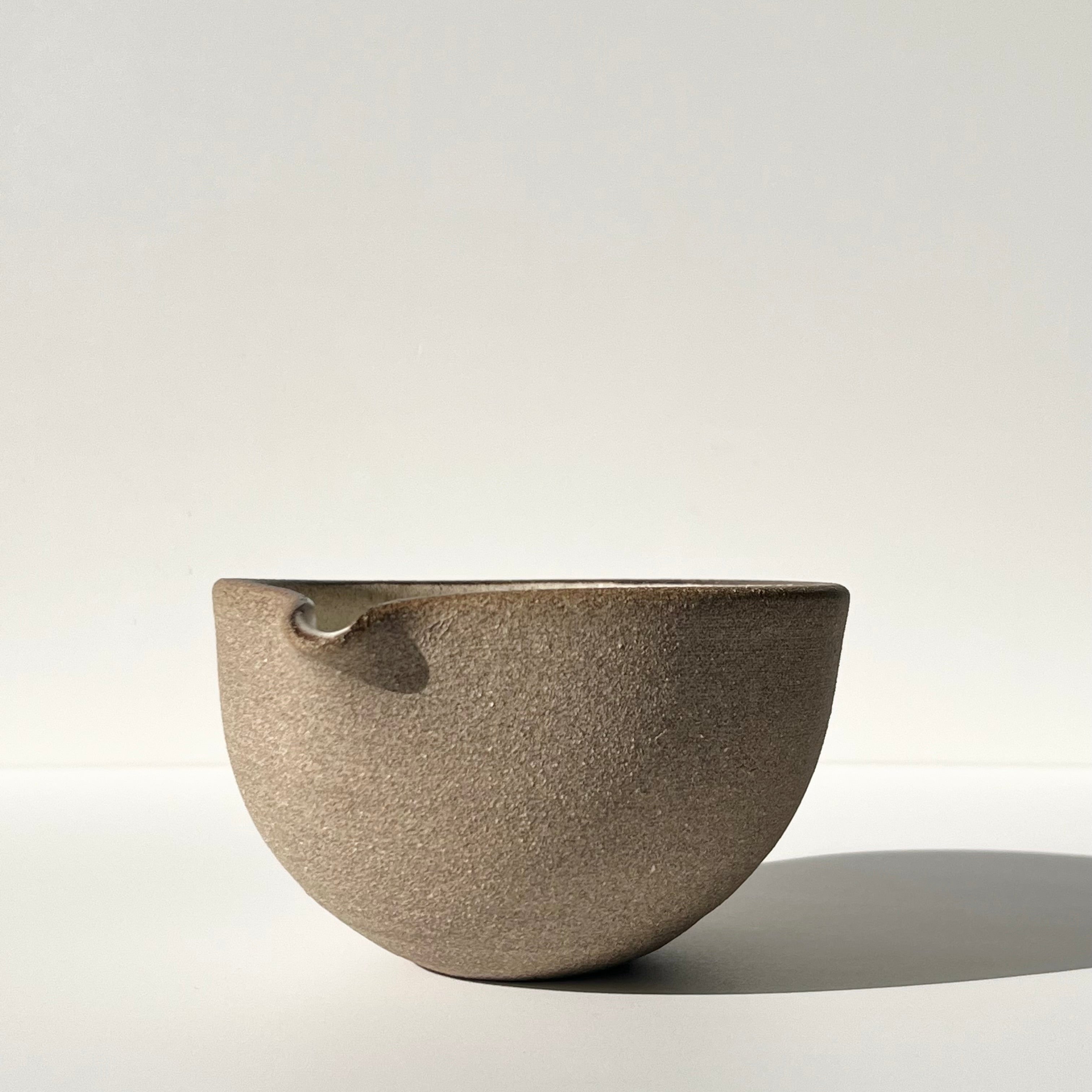 Katakuchi Bowl