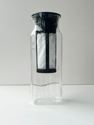 1 Liter Carafe with Black Lid - Juice Mixer Container 